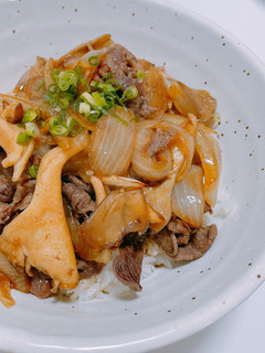 まいたけ牛丼-レシピのメイン写真