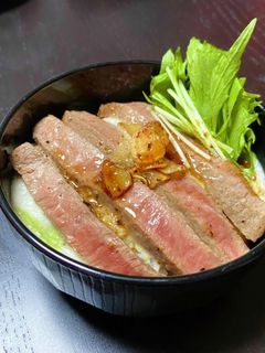 麦とろ和牛ステーキ丼-レシピのメイン写真
