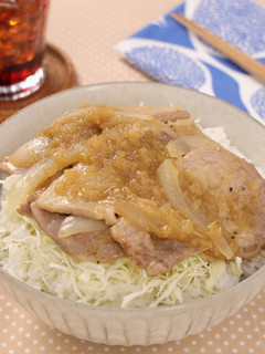 おろしりんご照り焼き豚丼-レシピのメイン写真