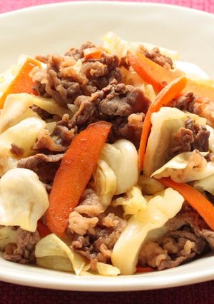 1/3日分野菜！キャベツと牛肉の中華炒め-レシピのメイン写真