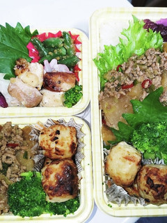 【夫婦弁当191】カブのそぼろ炒めと焼鳥-レシピのメイン写真