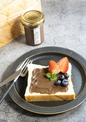 苺とチョコレートジャムのオープンサンド-レシピのメイン写真