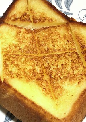 ジュワッと美味しい絶品バタートースト-レシピのメイン写真