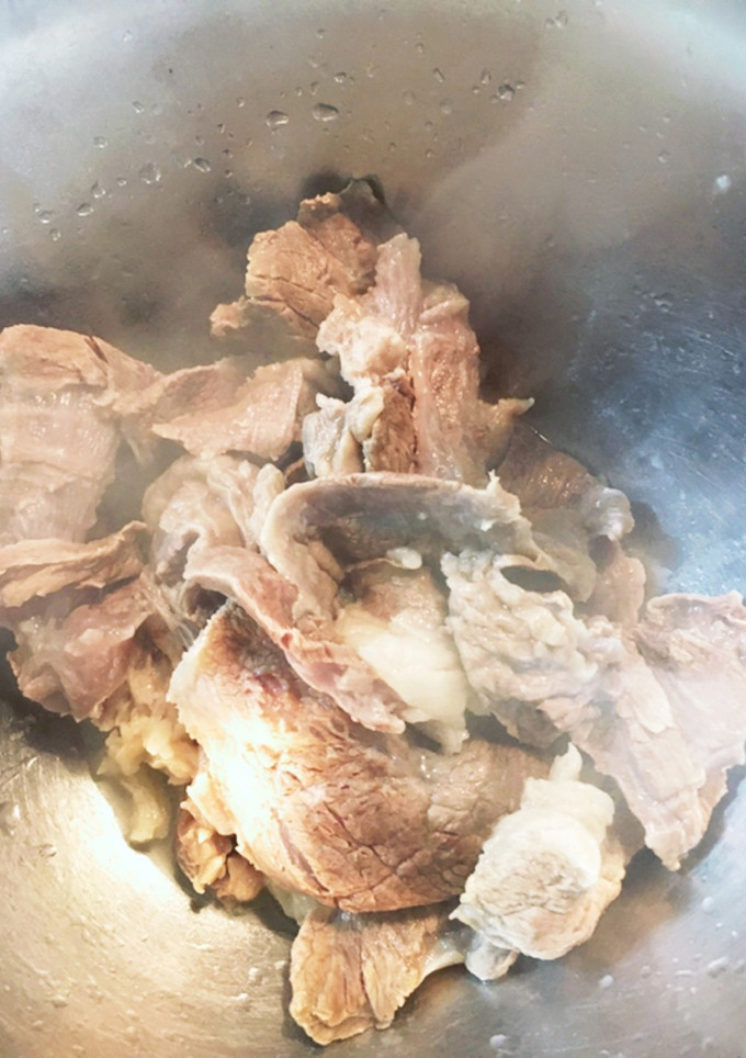 簡単　牛すじ肉の下処理-レシピのメイン写真