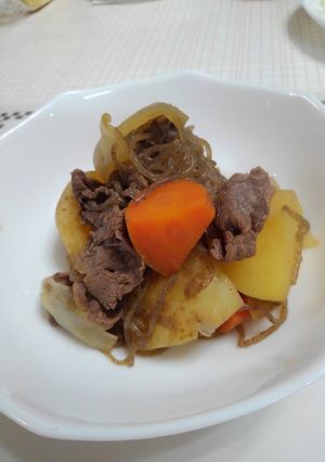 煮物の定番！簡単にでき美味しい肉じゃが-レシピのメイン写真