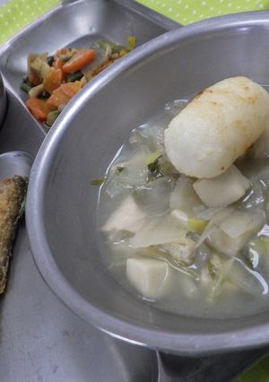 きりたんぽ鍋　河内長野市学校給食-レシピのメイン写真
