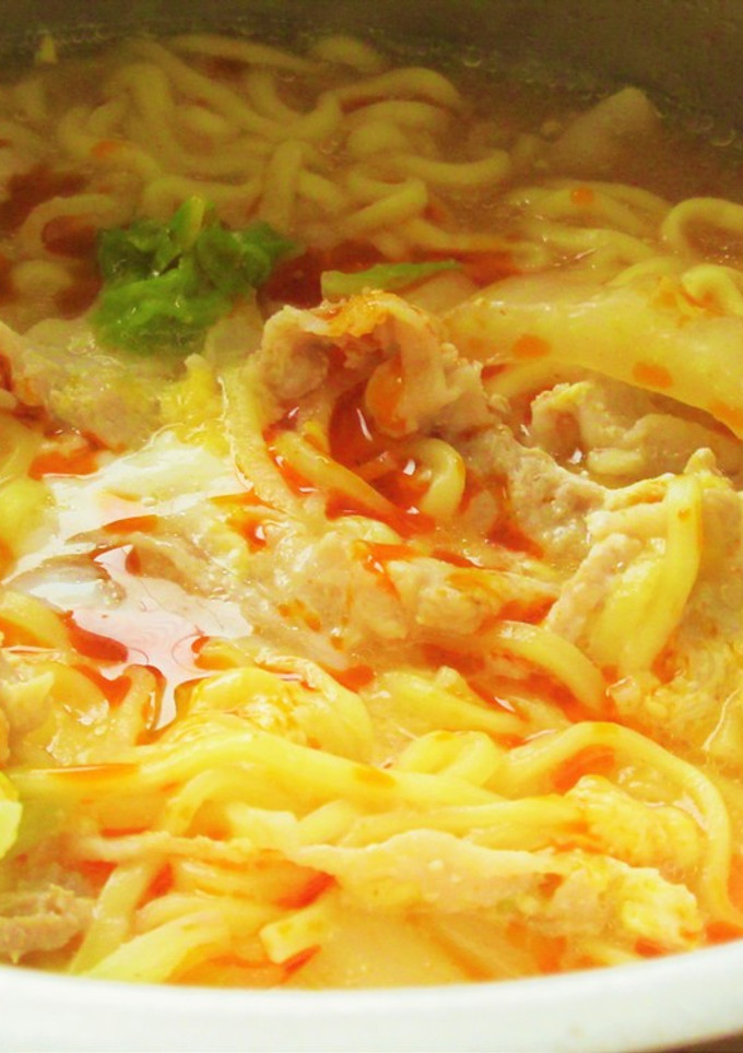 豚肉と白菜とふわとろ卵の旨辛醤油ラーメン-レシピのメイン写真