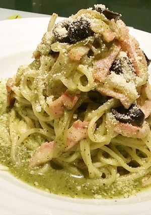 ベーコンとオリーブのバジルソース生パスタ-レシピのメイン写真