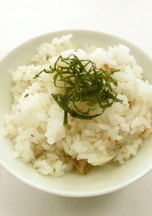 焼き塩トビの混ぜご飯-レシピのメイン写真