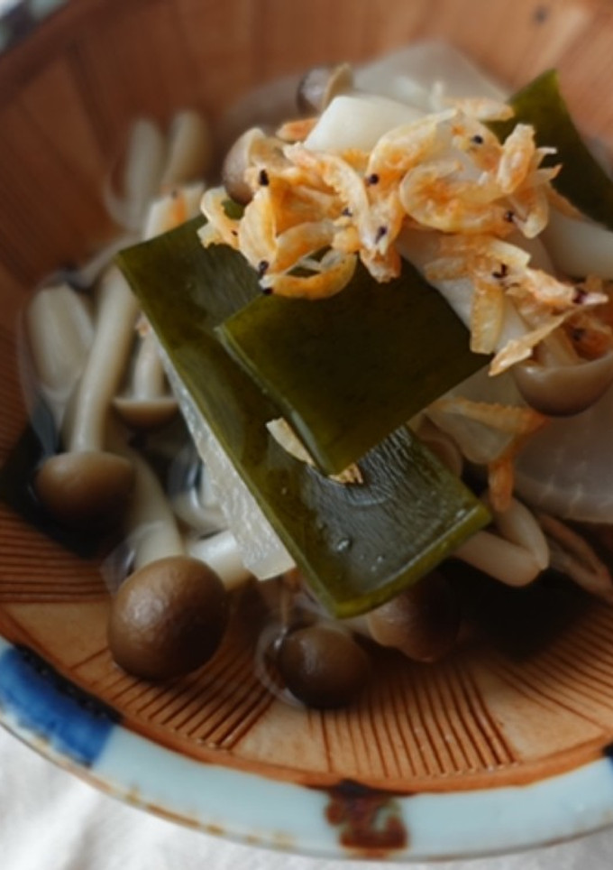 大根とアミエビのササッと昆布煮-レシピのメイン写真