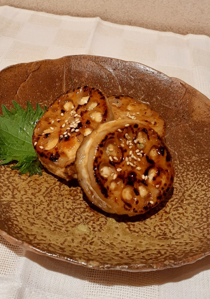 大葉風味のれんこんと鶏ひき肉のはさみ焼き-レシピのメイン写真