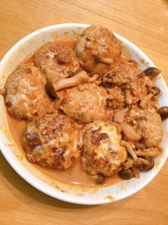 チーズ入り 煮込みハンバーグ-レシピのメイン写真