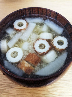 一人暮らしʕ·ᴥ·ʔ大根とちくわの味噌汁-レシピのメイン写真