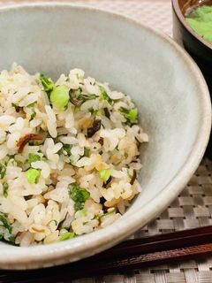 ごま香る♡大根葉と塩昆布の混ぜご飯-レシピのメイン写真