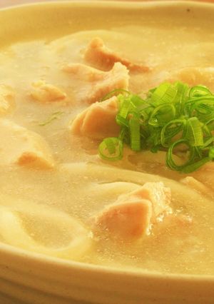 〖 鶏もも肉の鬼おろしあんかけうどん 〗-レシピのメイン写真