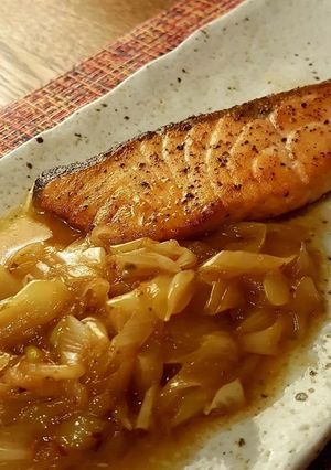 サーモンソテー、長ネギのバター醤油ソース-レシピのメイン写真