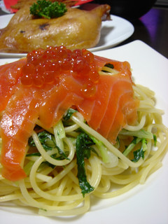 いくらとサーモンのクリームパスタ-レシピのメイン写真