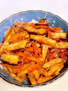 縦切り蓮根シャキシャキきんぴら-レシピのメイン写真
