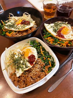 目玉焼き乗せビビンバ丼弁当-レシピのメイン写真