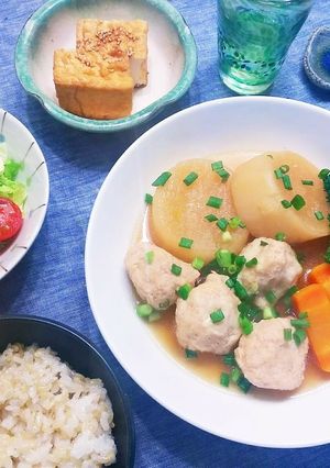 圧力鍋で◎鶏団子入りコンソメ大根-レシピのメイン写真