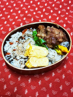 12/20 混ぜご飯と唐揚げ弁当。-レシピのメイン写真