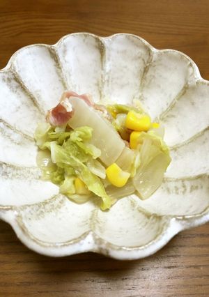 旨味たっぷり！白菜とベーコンのコンソメ煮-レシピのメイン写真