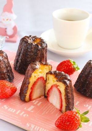 バレンタインに♡苺のホワイト半熟カヌレ-レシピのメイン写真