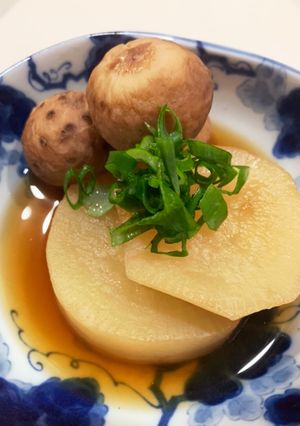 ゆかりのイブクロ　　大根と里芋の煮付け-レシピのメイン写真