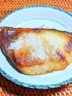 ブリの塩焼き-レシピのメイン写真
