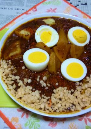 レトルトカレー改造作戦12～ゆで卵載せ-レシピのメイン写真