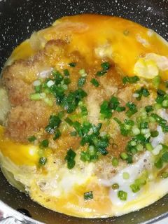 とんかつの卵とじ-レシピのメイン写真