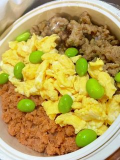 ■鳥そぼろ3色丼-レシピのメイン写真