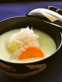 サッと作れる 白みそ雑煮(出汁入り)-レシピのメイン写真
