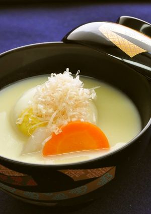 サッと作れる 白みそ雑煮(出汁入り)-レシピのメイン写真