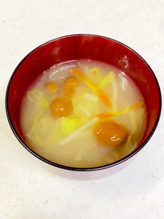 白菜 人参 もやし なめこの味噌汁^^-レシピのメイン写真