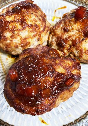 卵・玉ねぎなしでもしっとり豆腐ハンバーグ-レシピのメイン写真