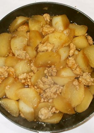 皮付き大根の煮物♪簡単食べすぎ胃のつかえ-レシピのメイン写真