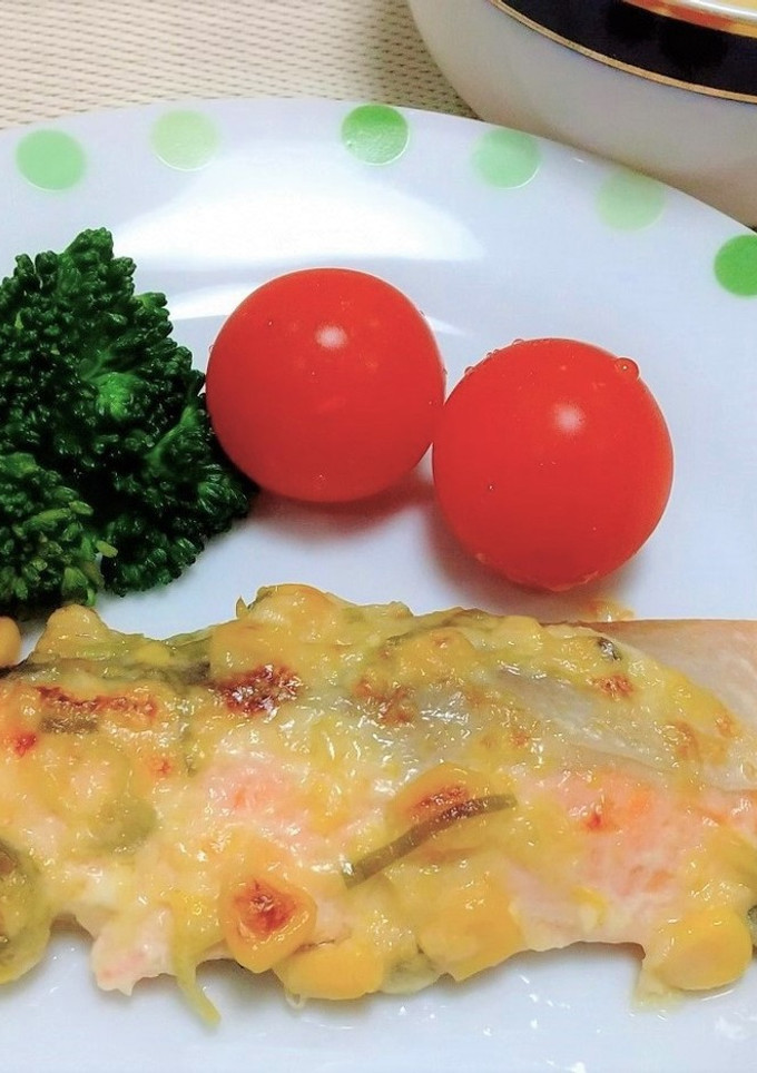 混ぜて焼くだけ☆鮭のコーンマヨ焼き-レシピのメイン写真