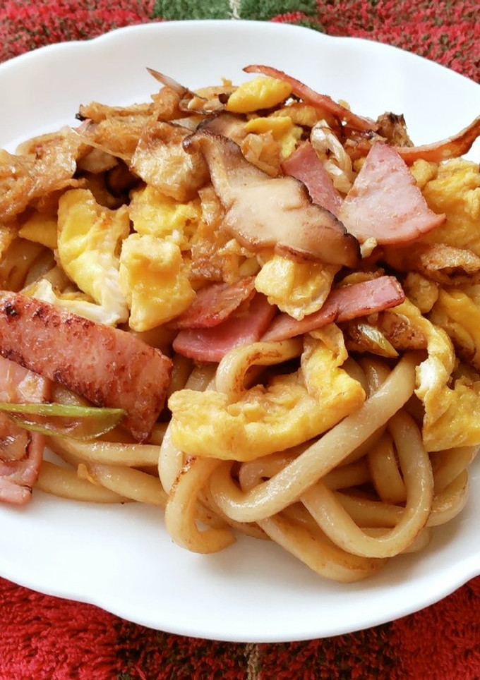 ハムとたまごの焼きうどん♪-レシピのメイン写真