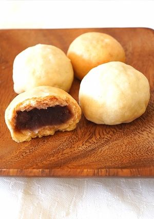 フライパンと米粉などのHMで♪酒饅頭-レシピのメイン写真