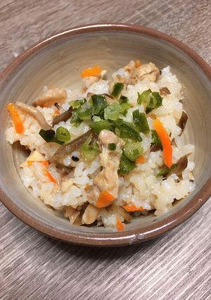 #炊き込みご飯（ウチナージューシー）-レシピのメイン写真