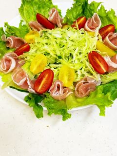 いつものサラダ 生ハム添えて-レシピのメイン写真