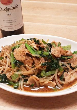 ワインに合う♪豚肉と小松菜の野菜炒め-レシピのメイン写真