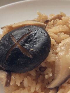 椎茸丸ごと炊き込みご飯-レシピのメイン写真