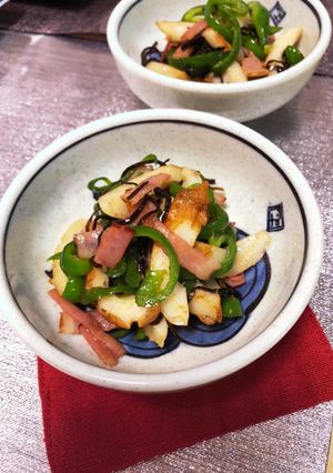 ちくわとピーマンとベーコンの塩昆布炒め-レシピのメイン写真