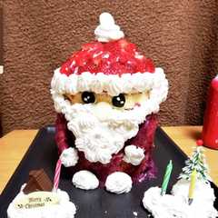 รูปของ クリスマス！サンタクロース立体デコケーキ