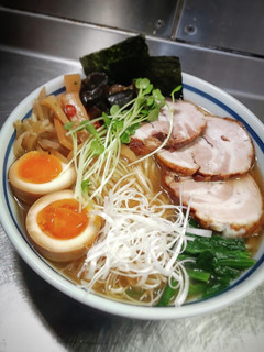 燻製チャーシュー麺w❨(@≧↺≦@)❩ノ-レシピのメイン写真