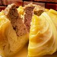 圧力鍋で簡単に!まるごとキャベツ煮込み