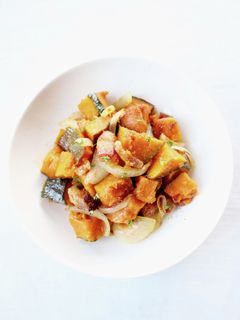 蒸し焼き【かぼちゃのコンソメバターソテー-レシピのメイン写真