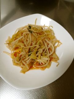白菜ともやしのキムチ炒め-レシピのメイン写真